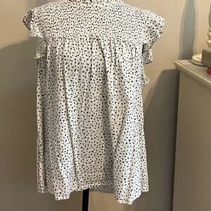 Old Navy Black and White Patterned Top